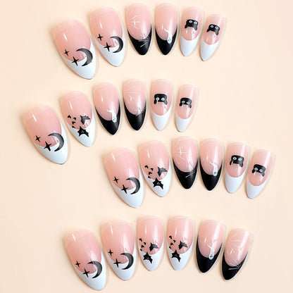 French Border Ghost Nails Halloween